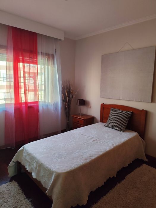 Quarto a estudante/trabalhador