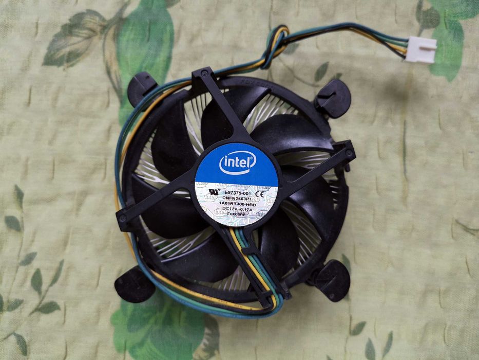 Процесор Socket 1156  Intel Core i3-550