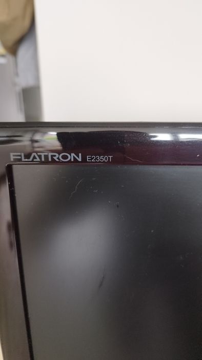 LG Flatron E2350T 23 cale