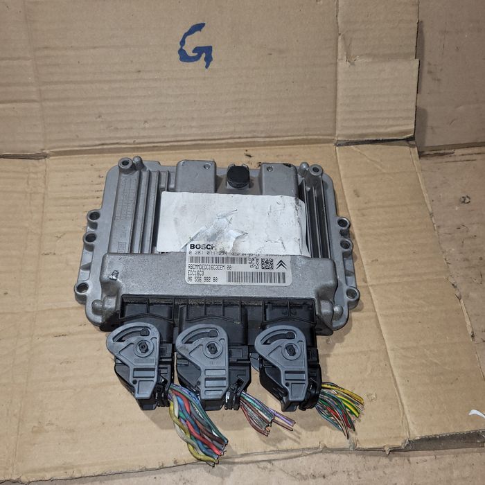 Komputer sterownik silnika peugeot 307 1.6HDI 2004r