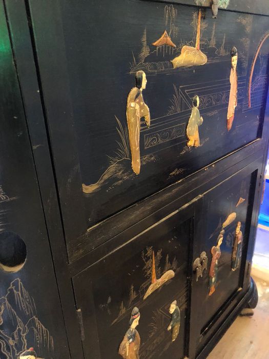 Móvel bar com madrepérola