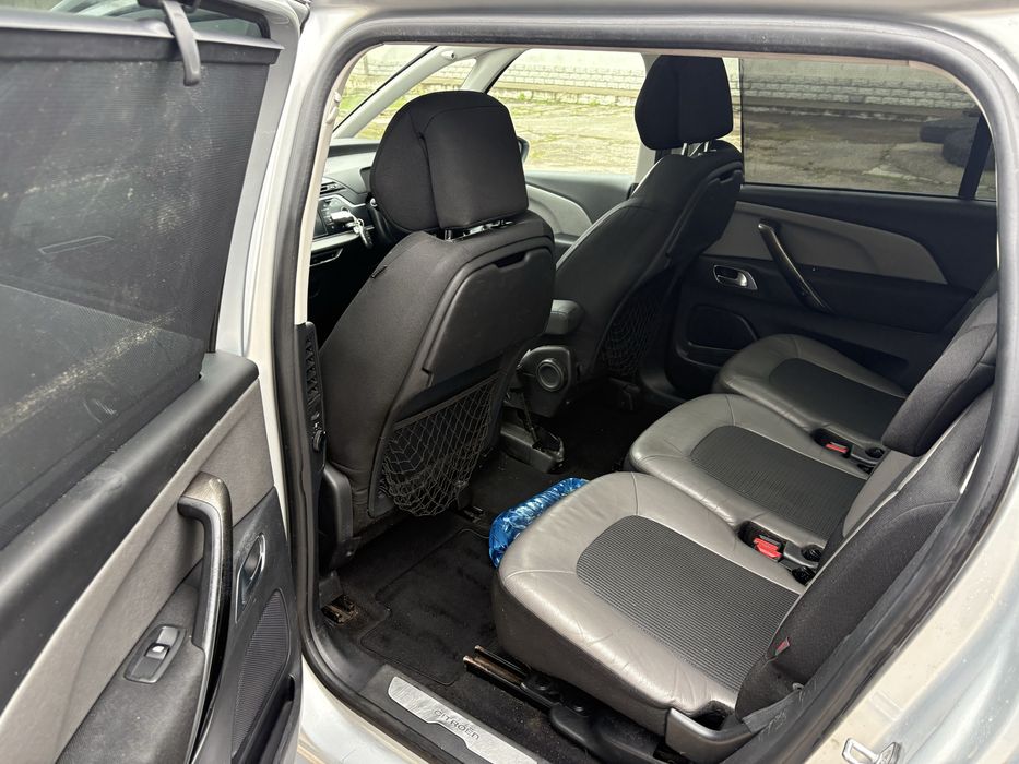 Житомир Citroen grand c4 Picasso Exclusive 1.6д автомат праве кермо