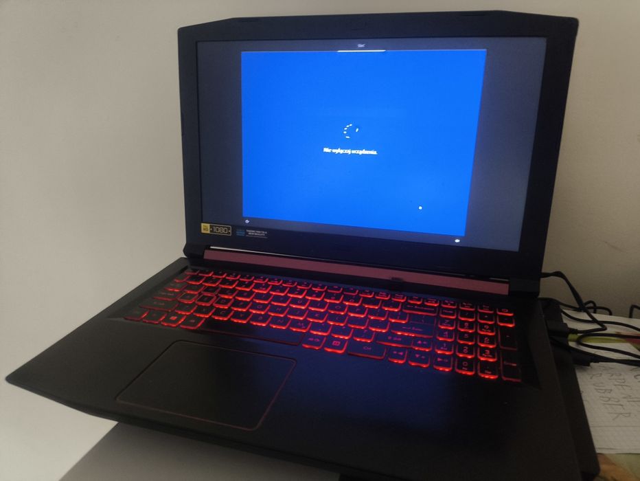 Acer Nitro 5 AN515-54 / i5-7300H / GTX 1050 / 1024GB / 16GB / Windows