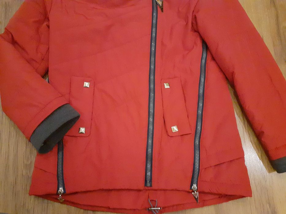 Курточка жіноча демісезонна