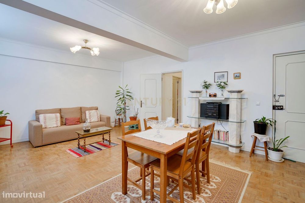 Apartamento T1+1 Amadora|Espaço, Conforto e excelente Localização