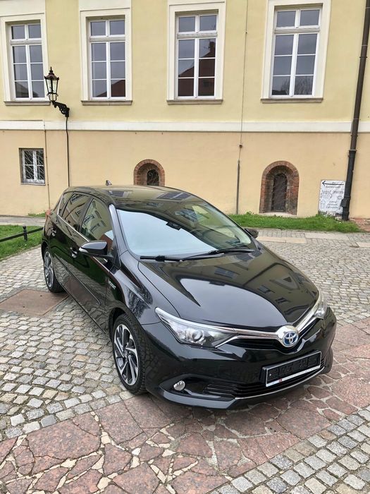 Toyota Auris Executive 2017 Hybrid