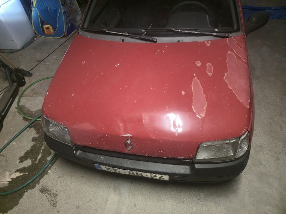 Vendo ou troco Renault 1.9 D comercial