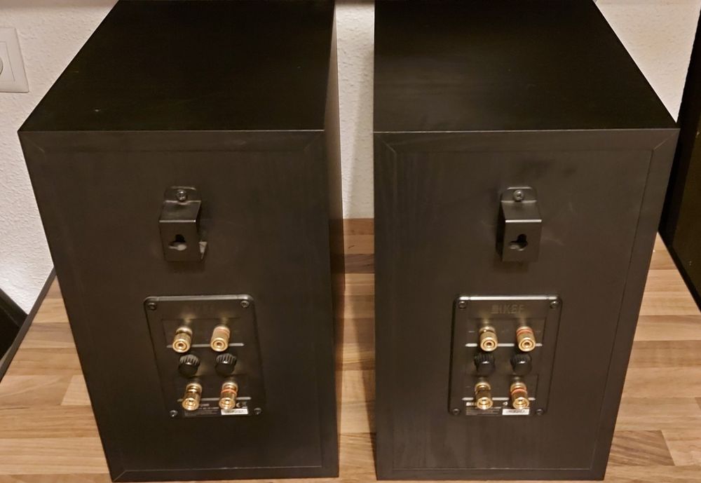 KEF Q300 oferta cabos