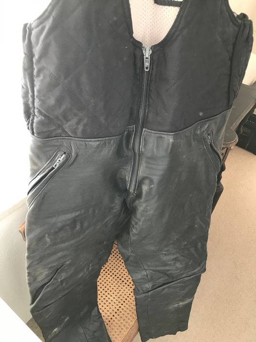 Calças de pele dainese