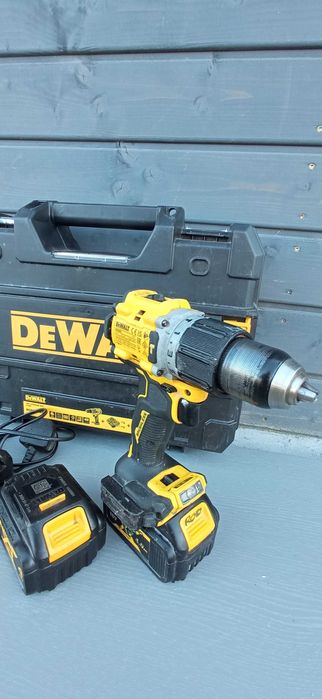Wkrętarka z Udarem DEWALT 18v 4Ah 90Nm DCD805