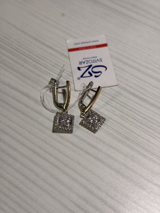 Срібні сережки зі вставкою цирконій