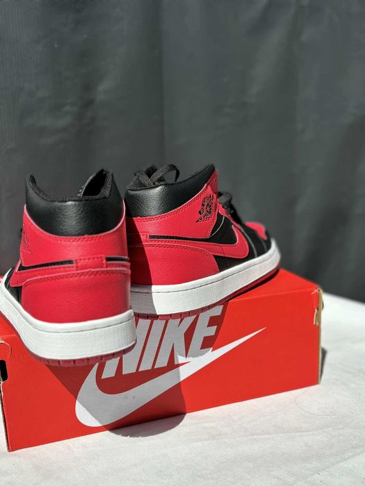 Nowe Buty Air Jordan 1 "Bred" Black Red r. 43 | Wysyłka 24h