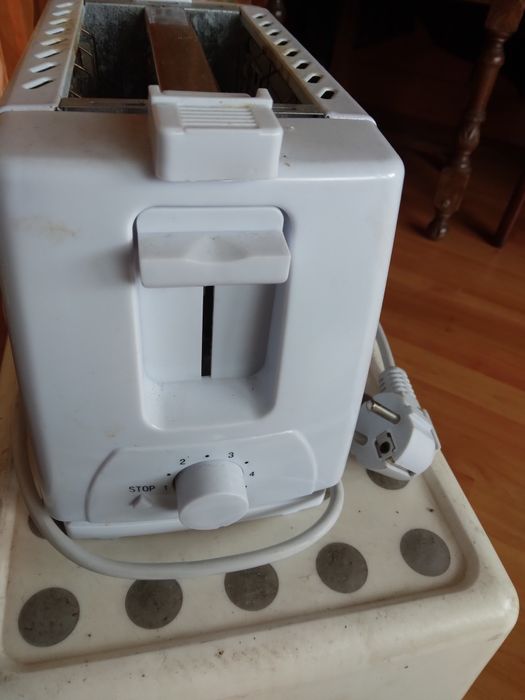 Vendo torradeira em muito bom estado