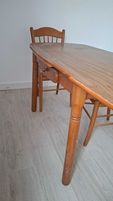 mesa de cozinha extensivel, 3 cadeiras