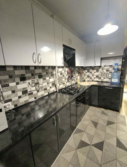 Продається квартира