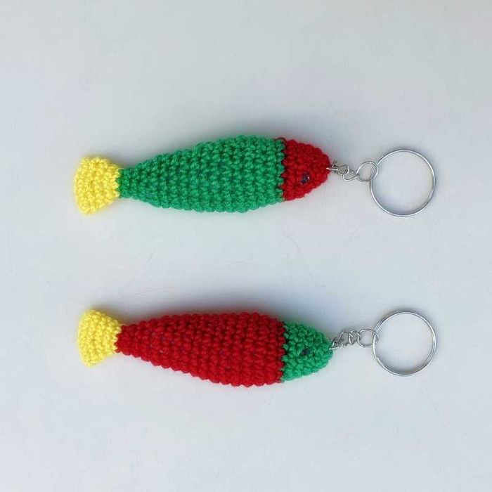 Porta-chaves/chaveiro em forma de Peixe 3D em crochet amigurumi - artigo novo