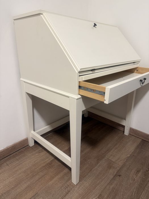 Secretaria Ikea Hemnes