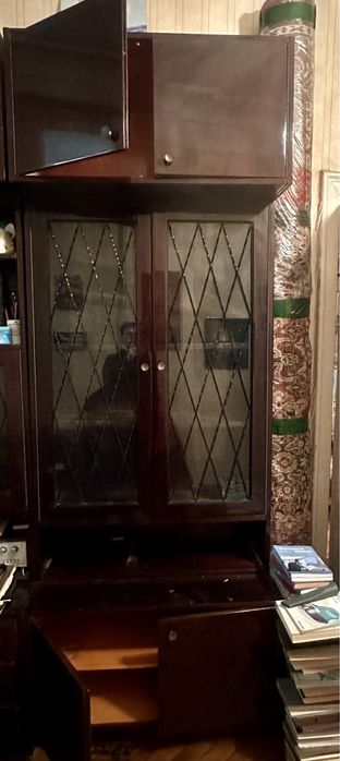 Стенка в гостинную