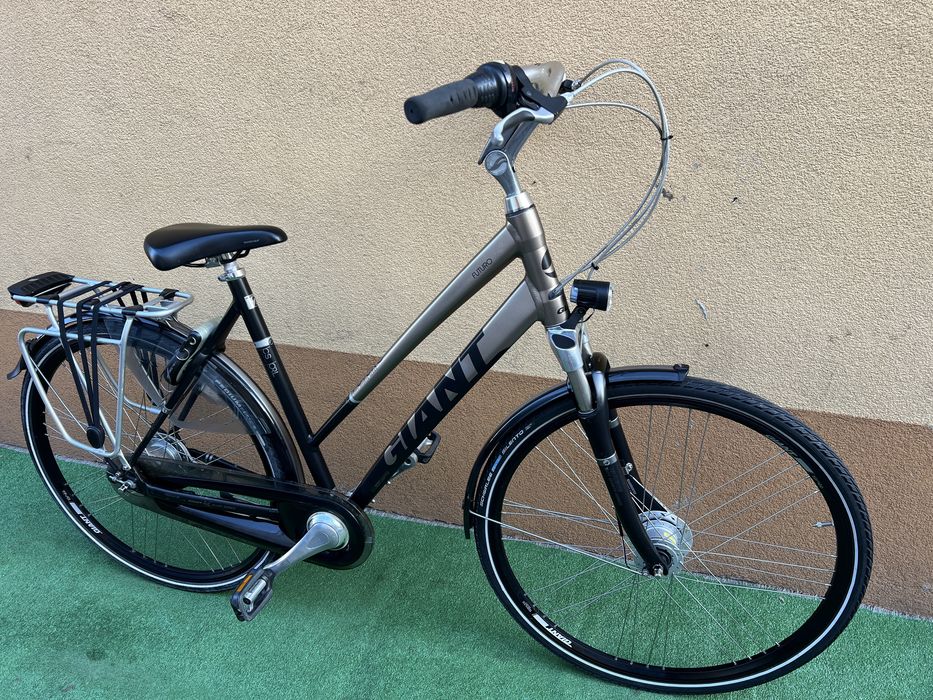 Rower Holenderski *GIANT FUTURO*