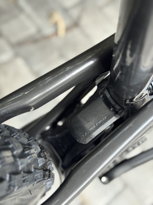 Santa cruz heckler (107 км пробіг)27.5/29 e bike shimano ep8