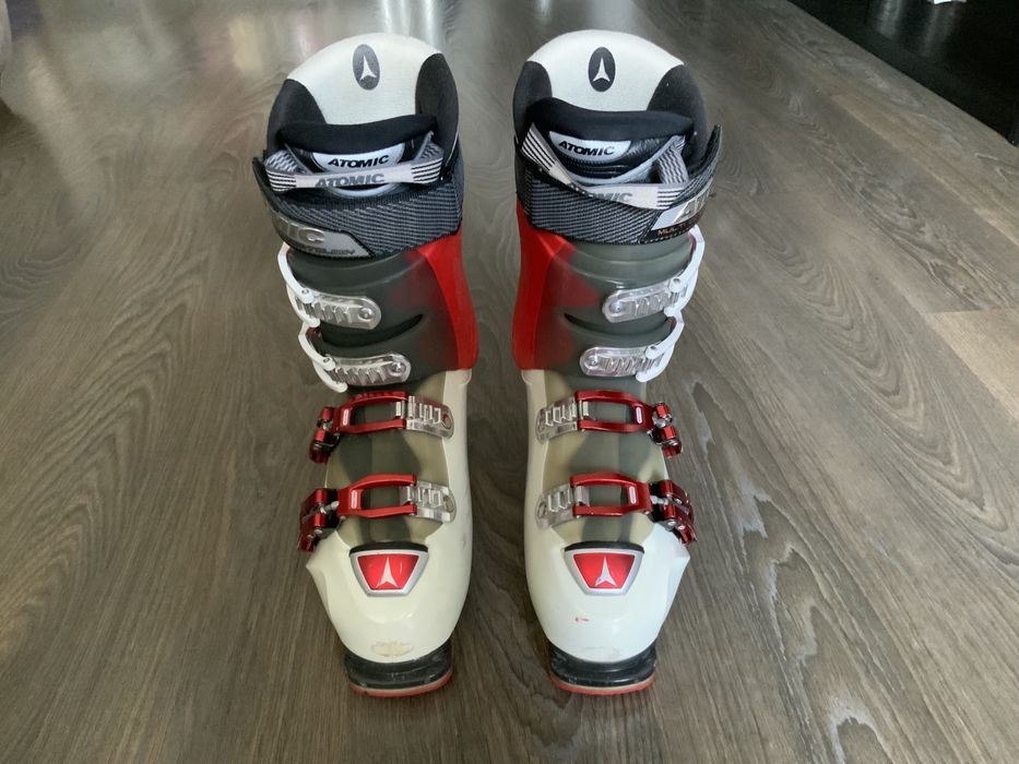 Atomic М90 гірськолижні черевики чоловічі