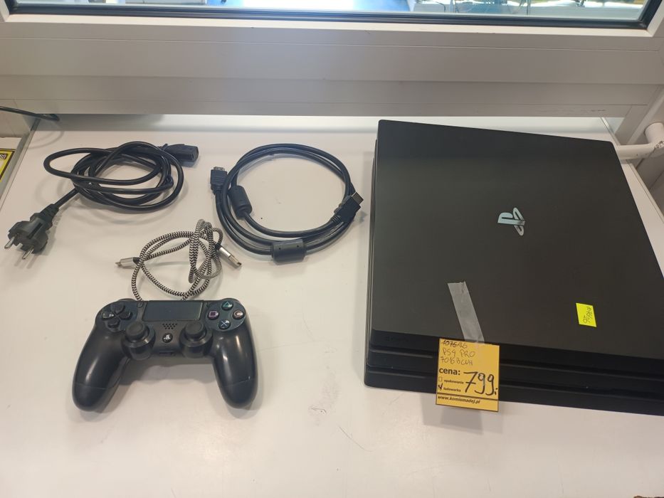Konsola Sony Ps4 Pro 1tb +pad +okablowanie Komis Madej Sc