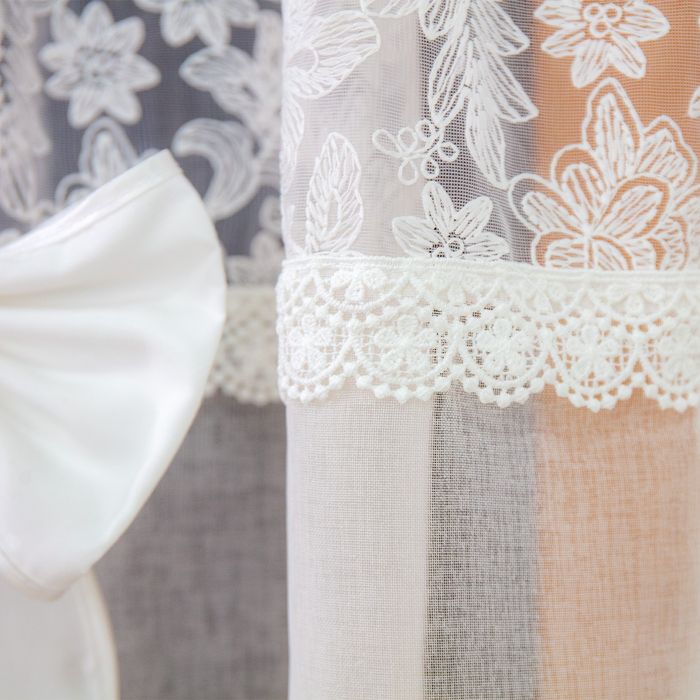 Firana ecru 160x400 z koronką I kokardami
