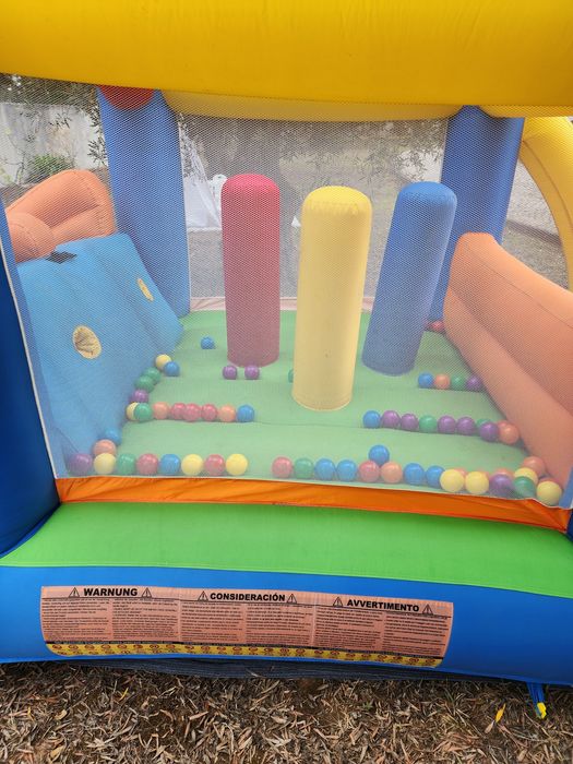 Alugamos insuflável pula pula aniversarios festas casamentos