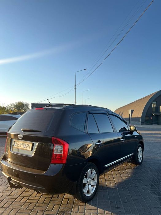 Продам власне авто KIA CARENS