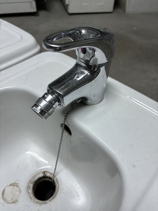 Bidé (ROCA) c/ Torneiras