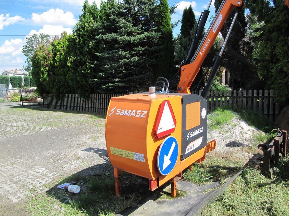 Kosiarka wysięgnikowa KWT 651 EP