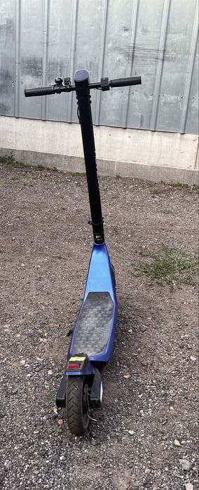 Продам електросамокат