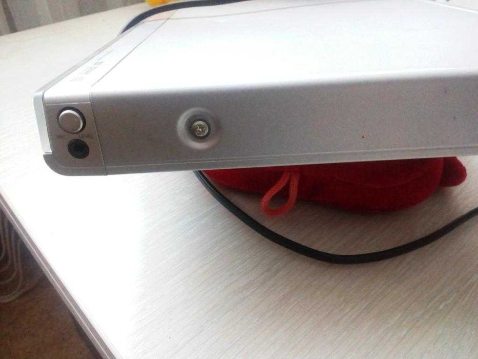 DVD плеєр караоке Philips DVP 3040K/51