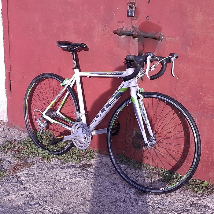 Шосейник , шосейний велосипед , фікс , fix