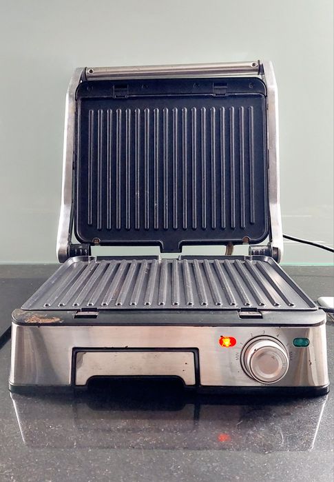 Vendo grelhador de placas usado