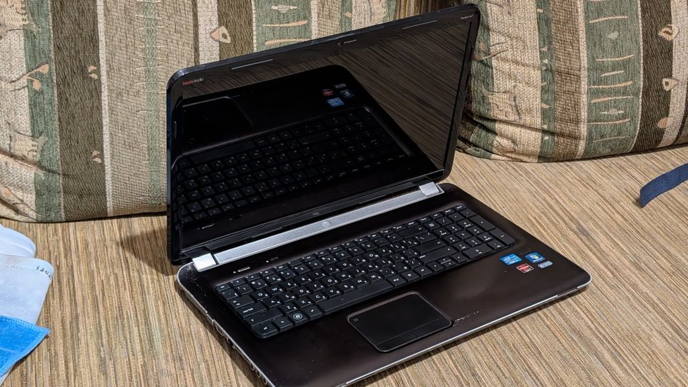 Ноутбук HP pavilion dv 7, екран 17,3"