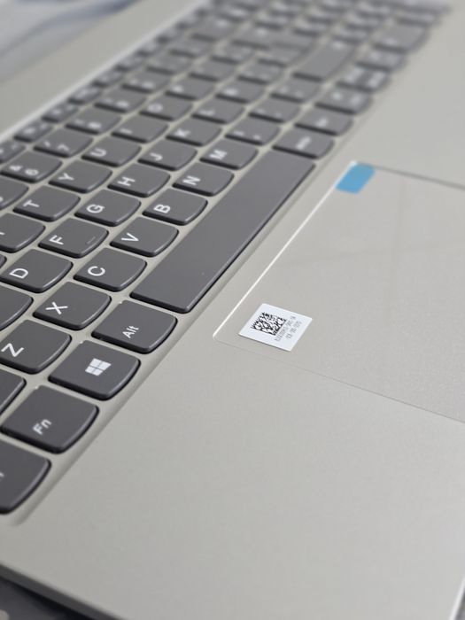 Lenovo Keyboard and Upper Housing (Model PC5C-LSP)424983101210644481