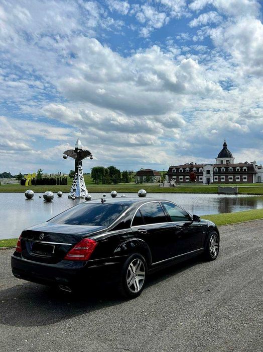 Mercedes V/S/E class. Авто з водієм, перевезення. Трансфер за кордон