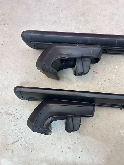 Thule Wingbar Evo 118cm preto(2) + Thule Raised Rail Evo