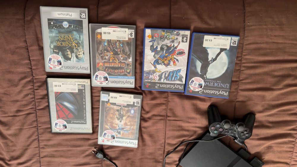 Ps2 Slim como nova + jogos+ cartão de memoria