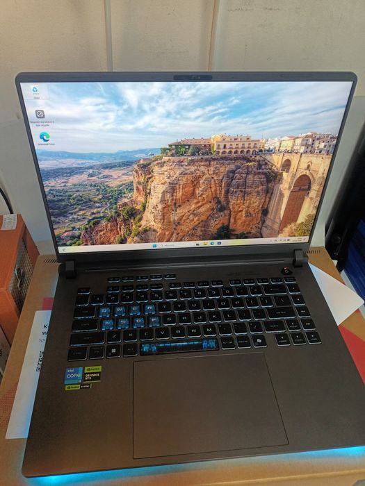 Laptop ASUS Rog strix G16 G615 i5-13gen ram 32gb 1TB gwarancja idealny