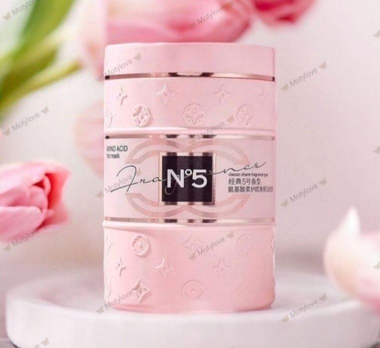 Rewelacyjna maska z Aminokwasami perfumowana
kultowym zapachem Chanel