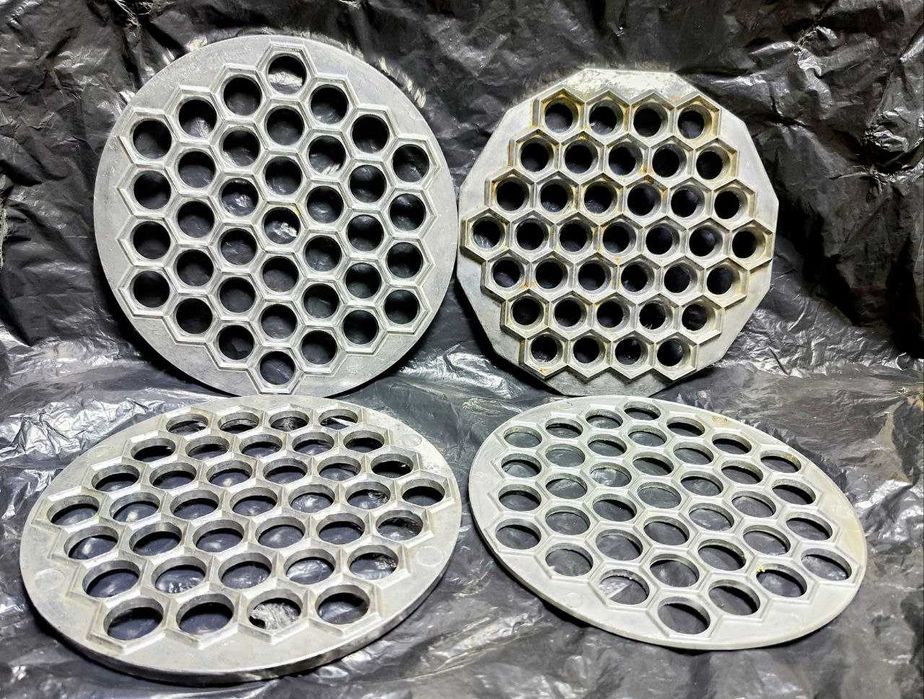 Пельменниця форма для пельменів важка радянська