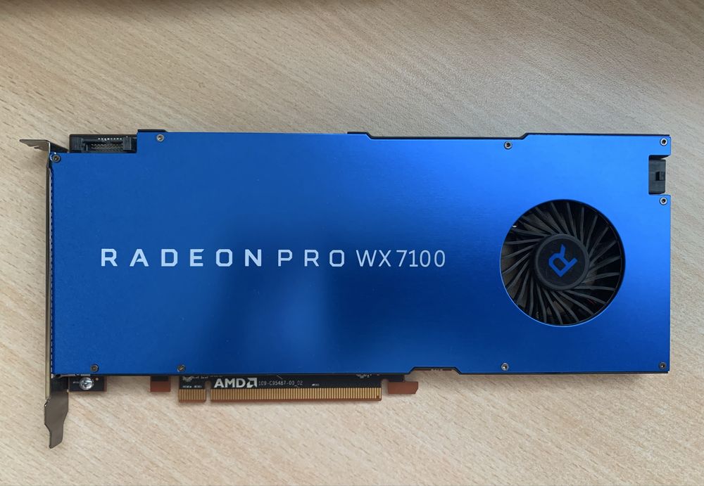 Видеокарта AMD Radeon PRO WX 7100 8gb
