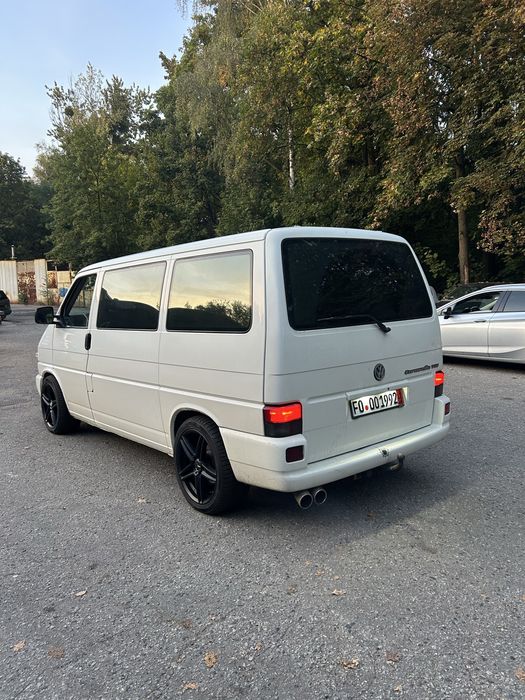 Volkswagen Caravelle