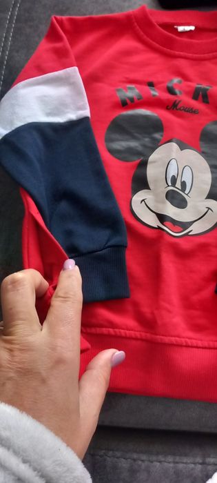 Camisola com Bolsos Tam 4 Anos  ( Portes Incluídos)