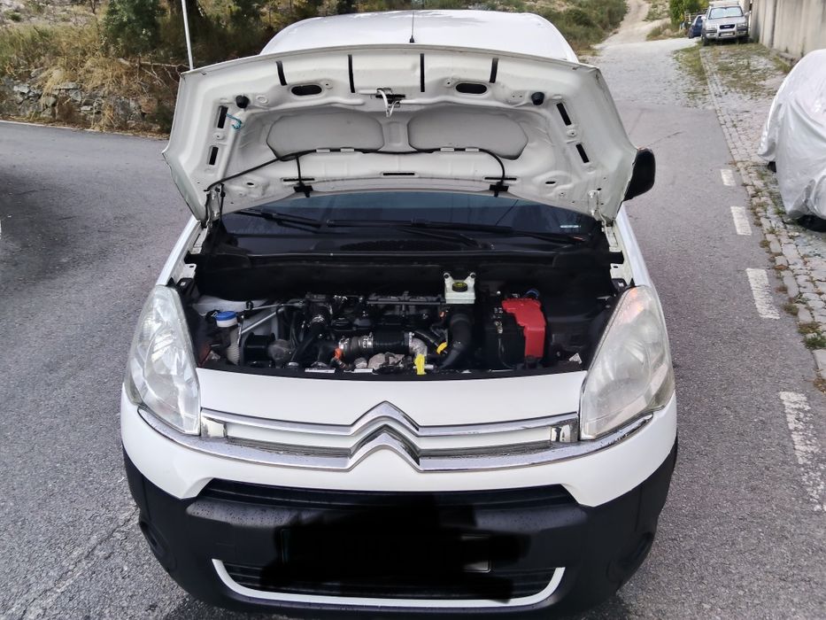 Citroën Berlingo de 2014 só 209 mil km reais ...nada a fazer motor 1600 HDi