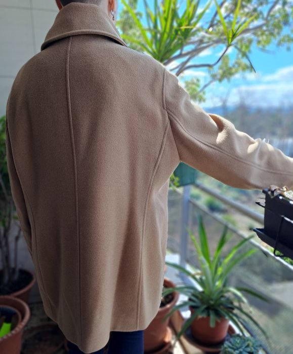 Casaco Elena Miro de cashmere e lã