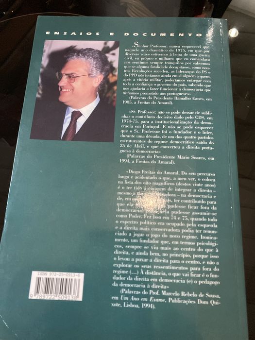 O Antigo regime e a Revolucao