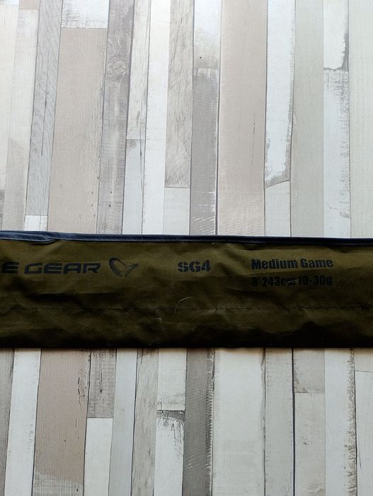 Savage Gear SG 4 medium game 243cm  cw 10-30